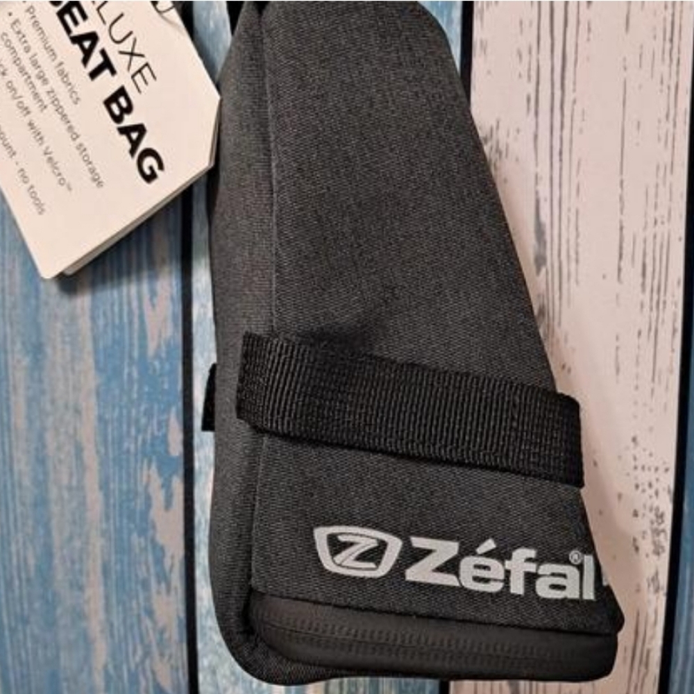 Zefal Deluxe Under Seat Bag for Bicycle, Zipper Storage, Universal Mount